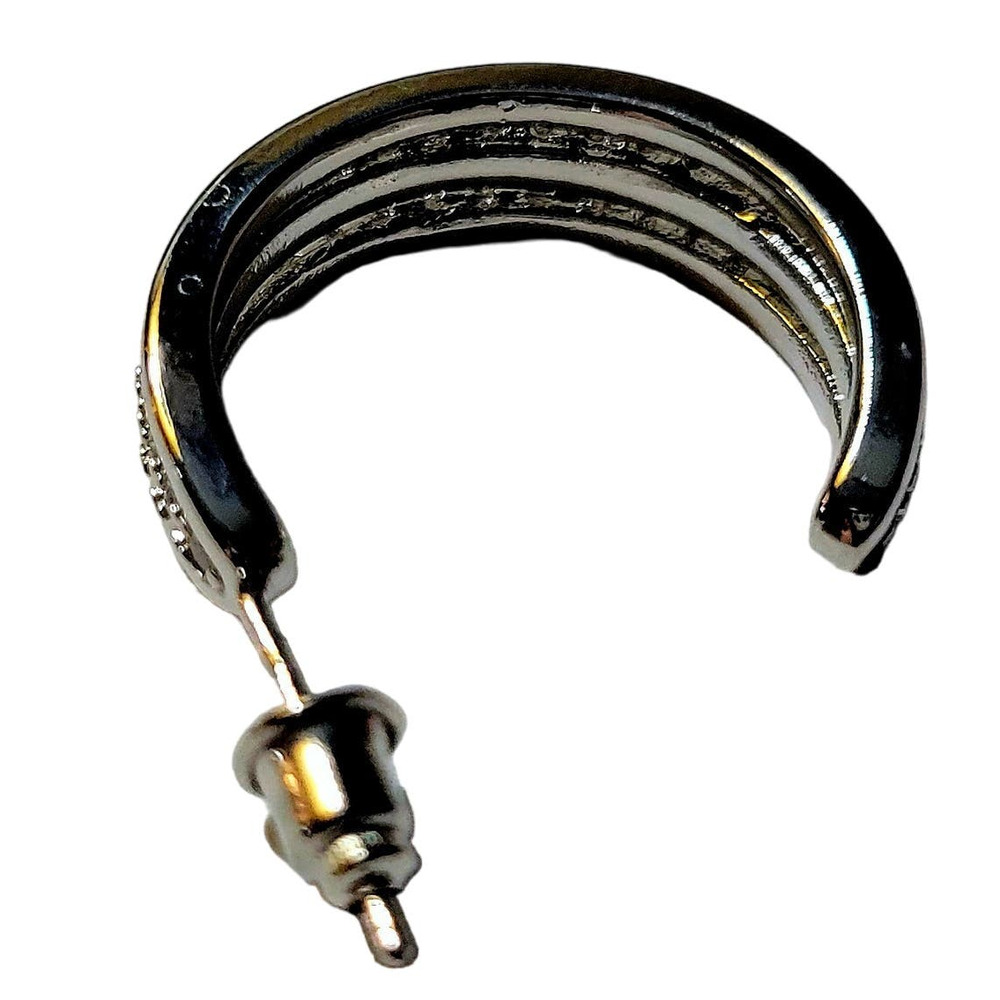 Hollow Hoop Earrings with Shinny Zircon